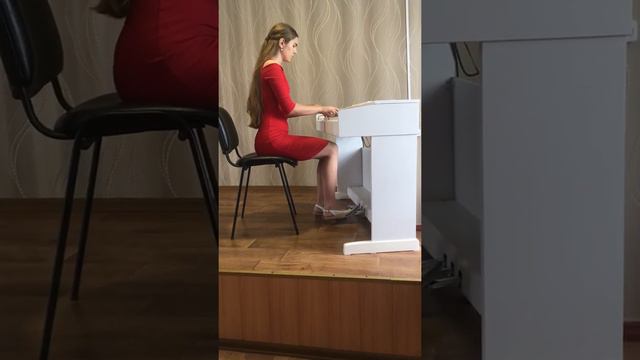 В. Моцарт Соната фа мажор. Виконує Леухіна Оксана