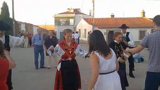 Fiestas La Mata De Ledesma 2010. Bailes Charros