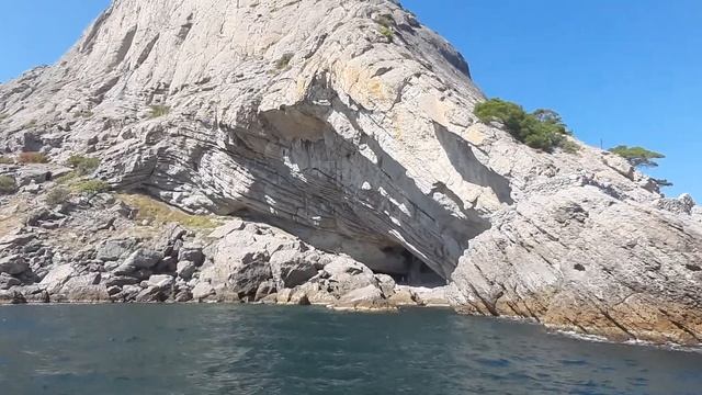 Новый Свет. Грот Шаляпина ,вид с моря.Прогулки на катере +7978-005-20-35 смотреть онлайн
