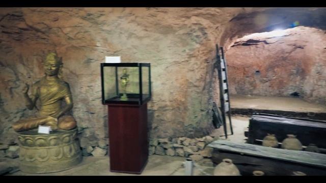 ОШ: священная гора, базар и самса КЫРГЫЗСТАН 2022 Kyrgyzstan,Osh,city смотреть онлайн