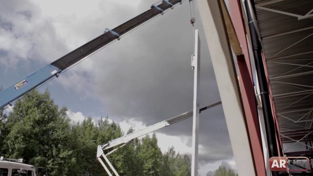 Монтаж сэндвич-панелей вакуумной присоской ARLIFT (ARLIFTER GS) смотреть онлайн