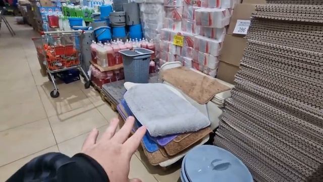 Russian TYPICAL Discount Supermarket Tour: Svetofor