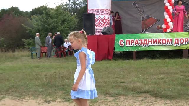 Фестиваль "Катюша" во Всходах,Смоленская обл..,Угранский р-н,20.08.2016 песня "Над Россией моей" смотреть онлайн