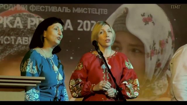 Поют лауреаты фестиваля Звезда Рождества. Песню исполняет Гурт "Кралiчки" м.Киiв Запорожье 25.1.202 смотреть онлайн