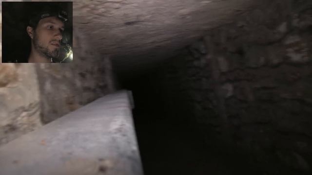 LES OSSEMENTS SECRETS DES CATACOMBES - Explorations nocturnes смотреть онлайн