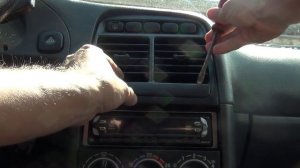 Снятие решётки воздуховода ВАЗ 2110