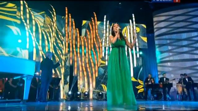 Алсу. Праздничный концерт "Цветы и песни весны" смотреть онлайн