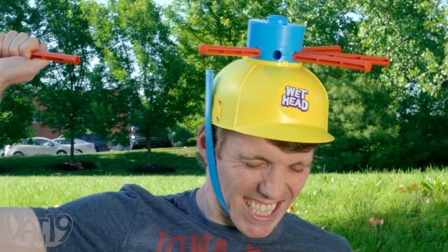 Wet Head Challenge смотреть онлайн