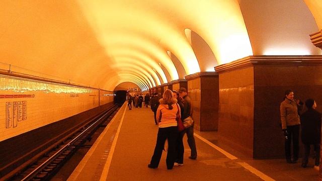 Станции Петербургского метрополитена | Площадь Ленина смотреть онлайн