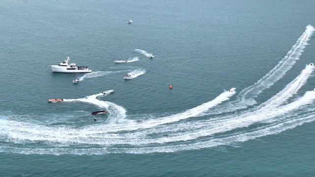 Super Stock Powerboat Crash And Flip - 2021 Race World Offshore Key West Championships смотреть онлайн