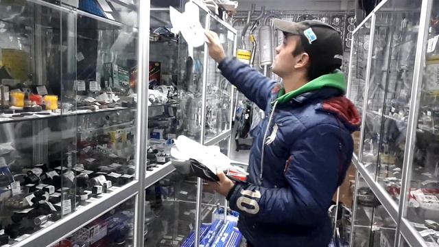 Подарили колеса на ваз 2107. Пригласили в кафе Caramel. смотреть онлайн