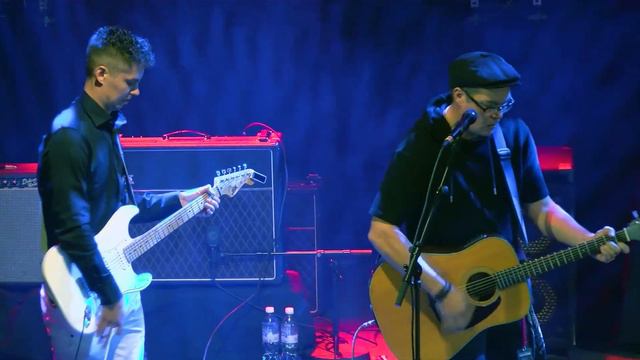 Eetu ja Kalapuikot - Sultans of Swing смотреть онлайн