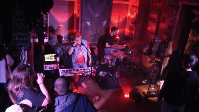 Black Sabbath - Heaven And Hell Acoustic Cover by Unperfect Strangers смотреть онлайн