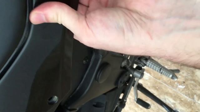 Kawasaki Ninja 300 Battery Removal/Access Tutorial