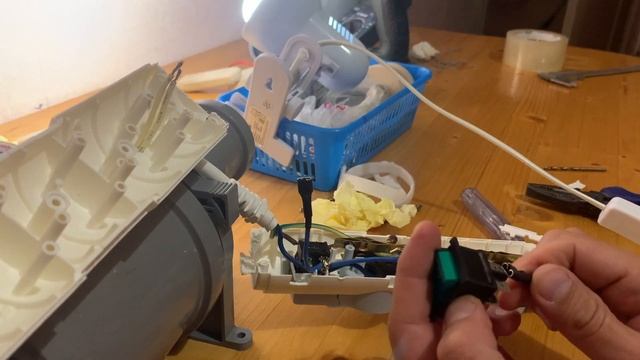 Мощный воздушный насос - воздуходувка из пластиковых труб и двух моторов от пылесоса смотреть онлайн