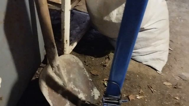 БОДЯ ПРОДАЁТ ВСЁ, ЧТО НАШЁЛ! МНОГО ИНТЕРЕСНЫХ НАХОДОК С МЕТАЛЛОЛОМА! смотреть онлайн