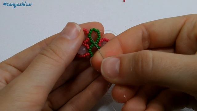 Летний Браслет из Бисера и Бусин / Beebeecraft / Simple Bead Bracelet Tutorial смотреть онлайн