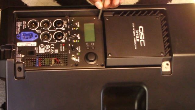 QSC K12.2: HOW TO REMOVE THE AMP MODULE - 3 Easy Steps смотреть онлайн
