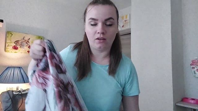 Влада танцует/Шью занавески на дачу /Холодный май смотреть онлайн