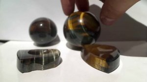 тигровый и соколиный  глаз