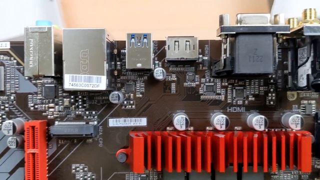 GIGABYTE B660M GAMING AC DDR4 ? Motherboard Unboxing and Overview смотреть онлайн