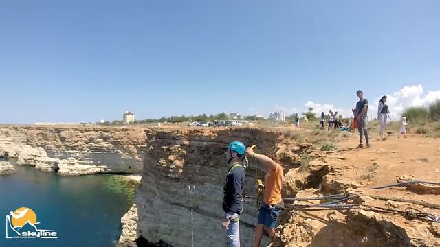 Евгений м. Фиолент прыжки с верёвкой в Крыму с командой Skyline смотреть онлайн