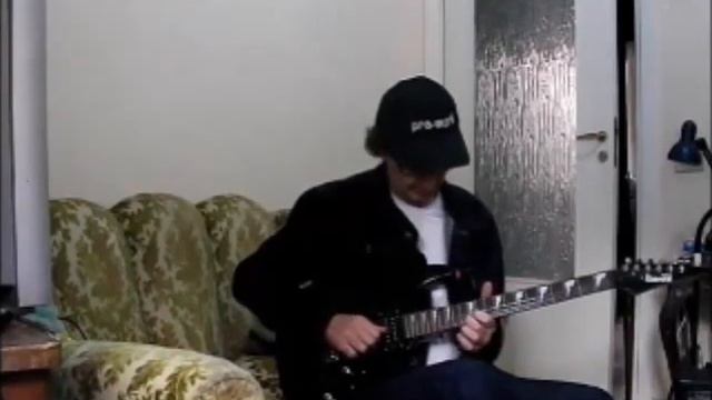 IBANEZ GIO' test on Roland cube смотреть онлайн