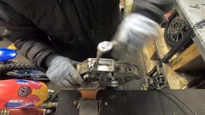 Как восстановить резьбу сливного болта?