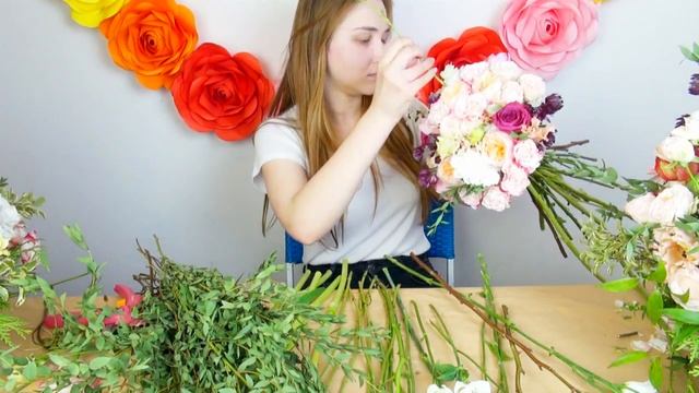 How to Arrange A Rose Bridal Bouquet смотреть онлайн