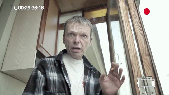 "Выход Есть". Серия "Снижение риска"/ "Out there". Series "Risk Reduction" смотреть онлайн