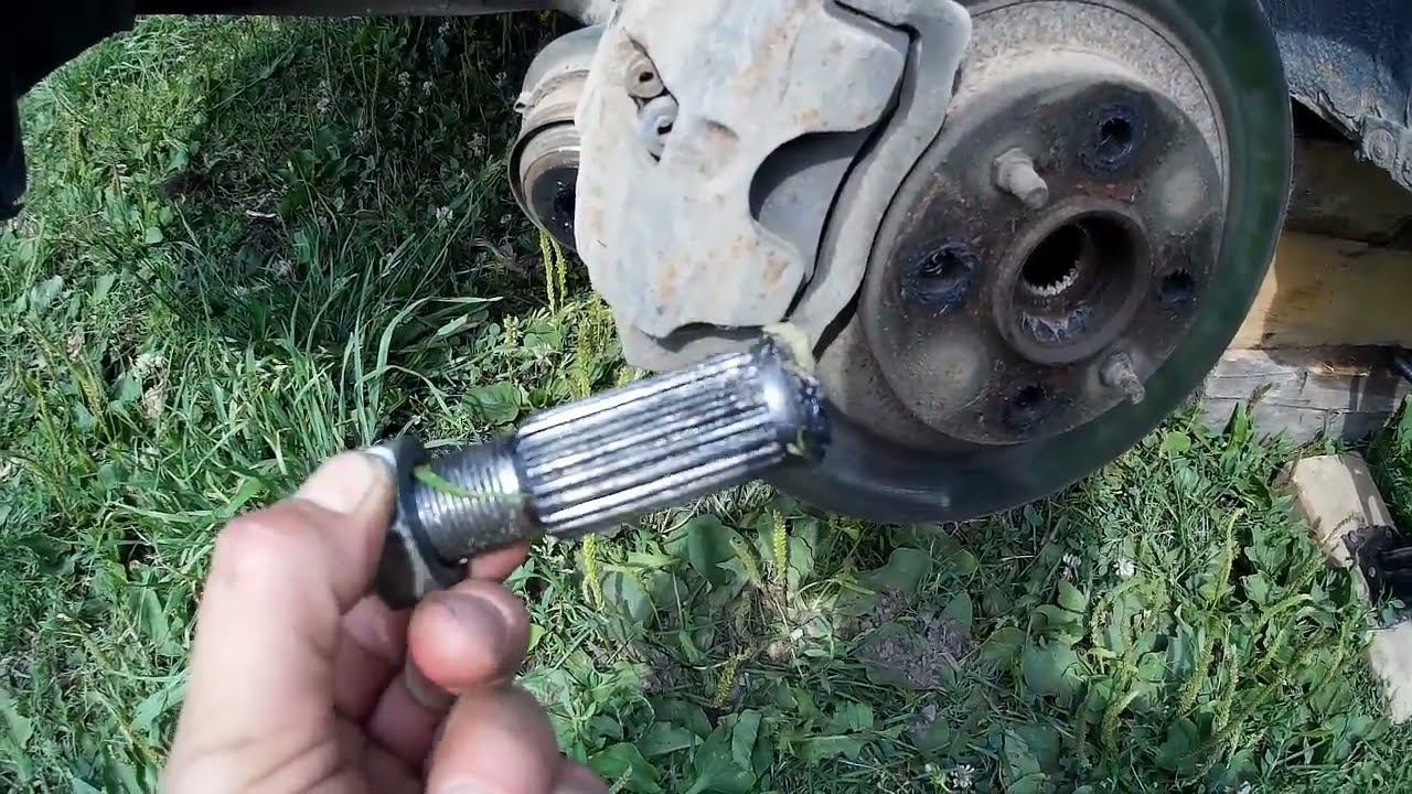 Сломалась граната. Оторвало хвостовик от ШРУСА смотреть онлайн