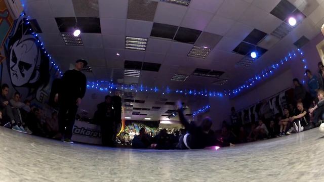 BBoy Mihanik VS Artebyaking l 1/8 Финала профи 1х1 | Брейкинг Джем "Покажи свой Арсенал" l 19.01.14 смотреть онлайн
