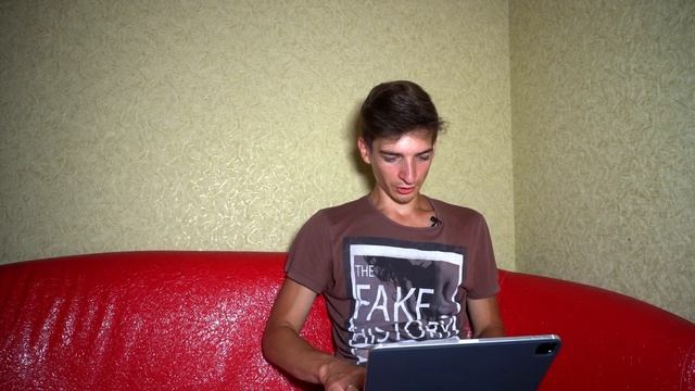 Распаковка Magic Keyboard для IPad Pro 11 2020