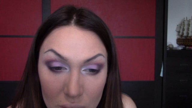 Макияж СИРЕНЕВЫЕ ТЕНИ смотреть онлайн