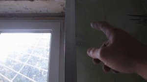 Прячем трубы + делаем нишу под  батарею + откосы с углом рассвета на  наружной стене с окном!