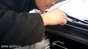 Установка амортизатора (упора) капота для Hyundai ix35 от upory.ru