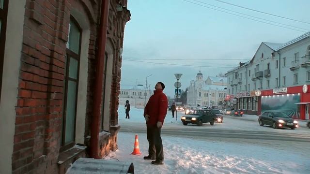 НБЛ Бийск. В БИЙСКЕ "ПОДСВЕТИЛИ" МУЗЕЙ И ТЕАТР смотреть онлайн