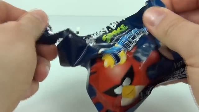 ANGRY BIRDS SPACE Mash'Ems Blind Bags SURPRISE TOYS Video Review смотреть онлайн