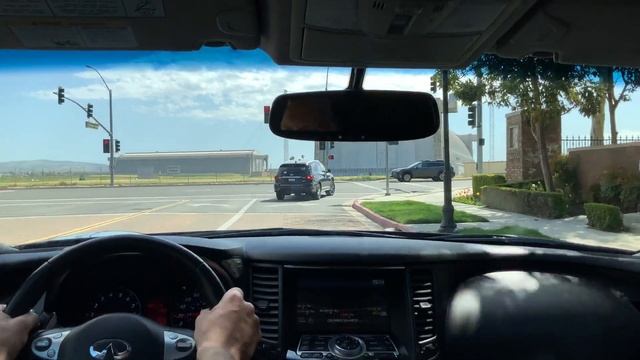 Infiniti FX50 Drive смотреть онлайн