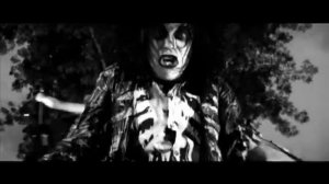 Lizzy Borden - Under Your Skin (OFFICIAL VIDEO)