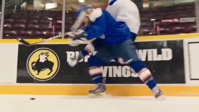 Вышибала Эпический замес 2017 P WEB DL 72Op KOSHARA смотреть онлайн