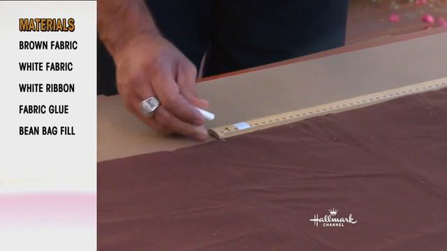 How To - Matt Roger's DIY Footbal Bean Bag Chair - Home & Family смотреть онлайн