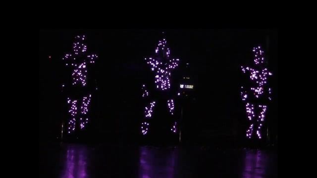 LED Pixel Costume + iqLED RF controller смотреть онлайн