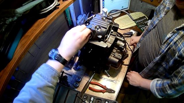 Регулировка клапанов на двигателе 172FMM Motoland XR 250 Enduro смотреть онлайн