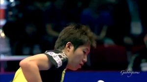 Настольный теннис в замедленной съёмке