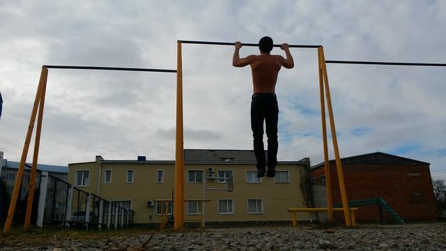 Подтягивания вид сзади смотреть онлайн