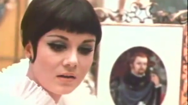 Уехал славный рыцарь мой смотреть онлайн