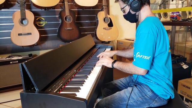 Guitar Music I Comparativo dos Pianos Roland F701 e F140R смотреть онлайн