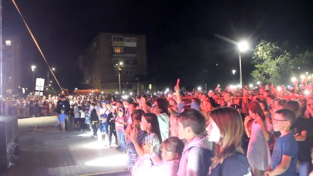 День металлурга в Гае. "Встанем" SHAMAN смотреть онлайн