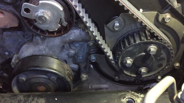 Montando la distribución del Ford Focus 1.8-TDCI.Año 7. смотреть онлайн